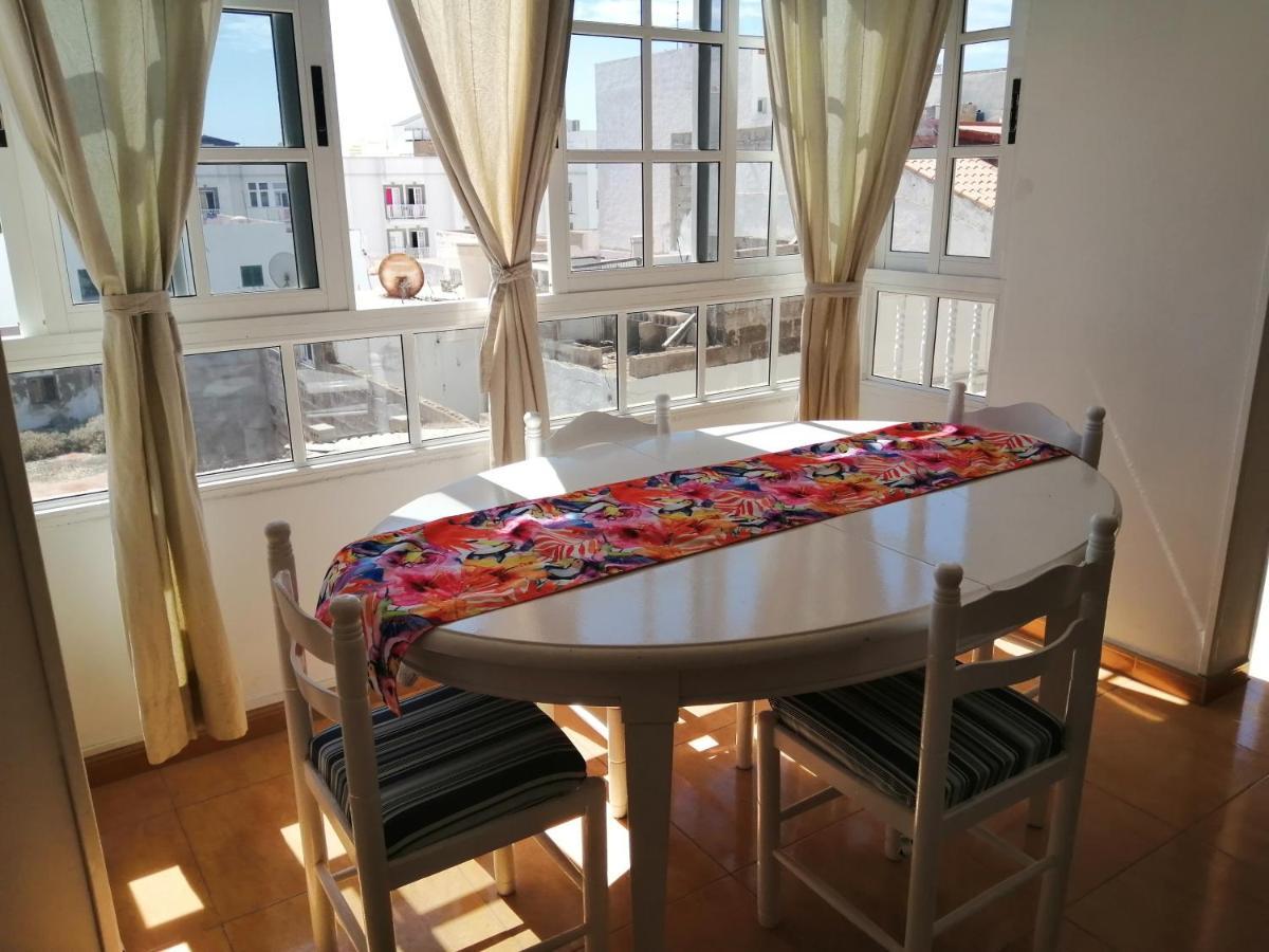Amarillo Sun Apartment Corralejo Luaran gambar