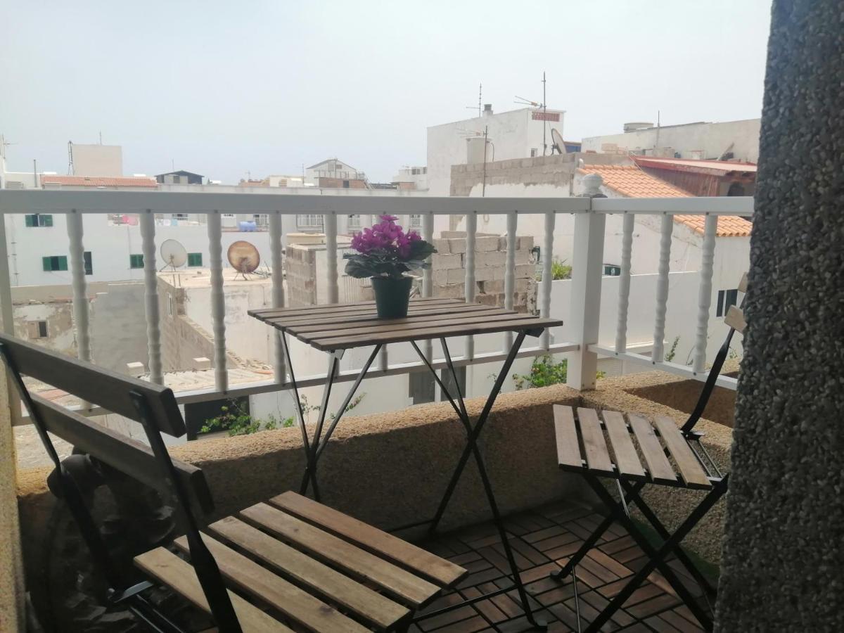 Amarillo Sun Apartment Corralejo Luaran gambar